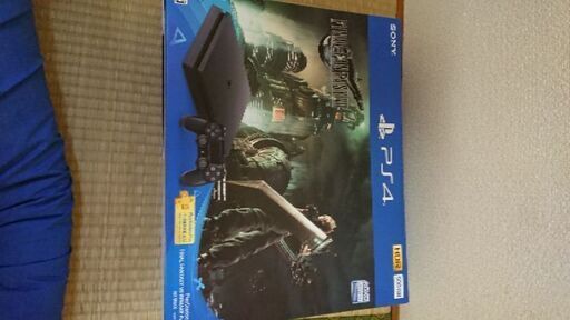 PS4本体FF7同梱 プラス、ソフト2本です！ 32000円