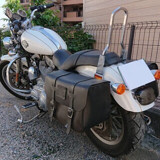 値下げしました　ハーレーダビッドソン　早い人順で　883L-I　ホワイト　セル一発　カスタム多数　改造部品多数