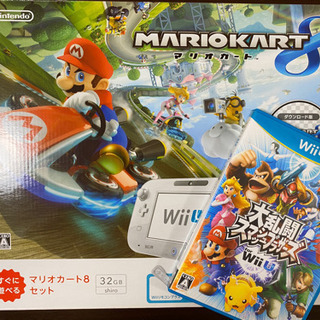 【値下げ】Wii U 本体　マリオカート8×大乱闘スマッシュブラ...