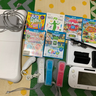 Wii U - wii u 本体 ソフト9本まとめて ジョイコン3個 Wii U - wii u 本体 ソフト9本まとめて ジョイコン3個の通販 by