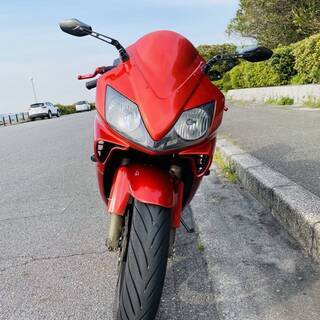 CBR600F4i