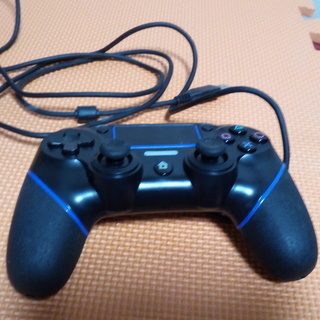 PS4用連射付きコントローラ―です