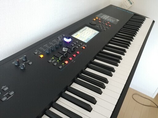 YAMAHA　MODX8