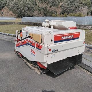 12馬力、ヤンマーディーゼルコンバイン CA125 袋取り