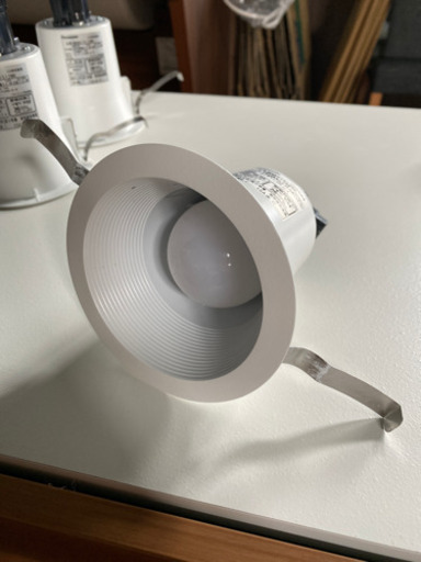 モデルルーム展示使用品 パナソニック LEDダウンライト NNN61512WK 9個