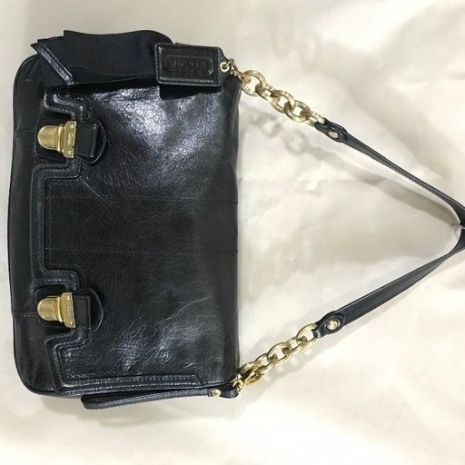 COACH オールドコーチ 黒レザー ワンショルダーバッグ フリンジチャーム付き