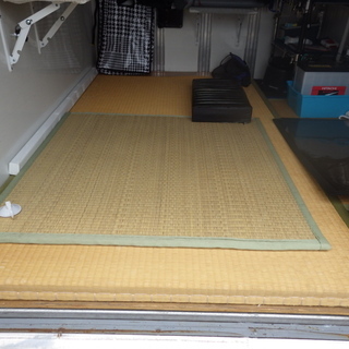 軽トラの荷台にいかがですか　改造コンテナ