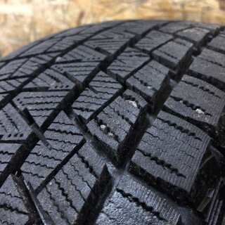 BS BLIZZAK DM-V1 205/70R15 15インチ スタッドレス 4本 バリ溝 