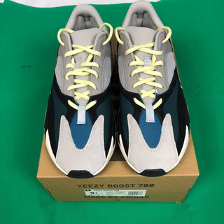 YEEZY BOOST 700 WAVE RUNNER 27.5イージーブースト
