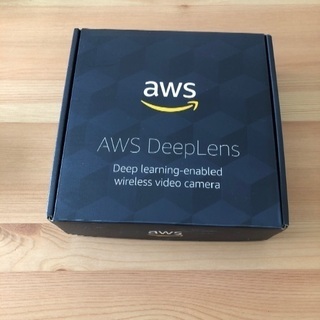 AWS DeepLens(深層学習対応ビデオカメラ)