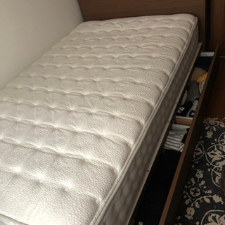ニトリ セミダブルベット・マットレス お譲り先決まりました