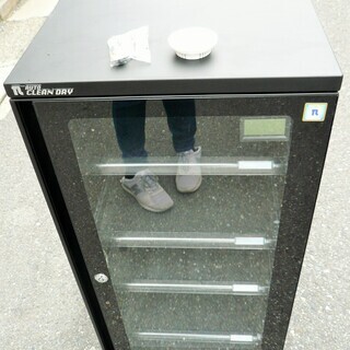 【送料2000円!!】TOYO LIVING 東洋リビング ED-120CDB 防湿庫【現状渡し品】 引取限定TOYO LIVING ED-120CDB 東洋リビング 防湿庫 カメラ 中古 直