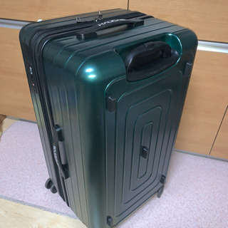 スーツケース 四角 正方形 美品 旅行 緑 グリーン トラベル ...