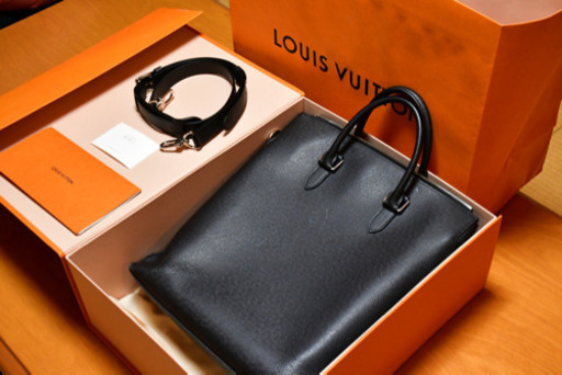 LOUIS VUITTON アントン･トート タイガ