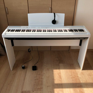 ほぼ未使用　YAMAHA P115 17年製 付属品あり ほぼ未使用 YAMAHA P115 17年製 付属品あり 【公式通販】