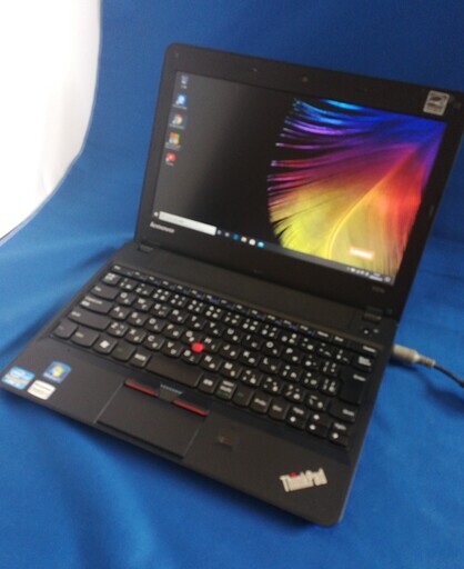 軽量モバイルPC【Webカメラ】ThinkPad X121e/i3-1.4GHz/4G/320G/無線・Office