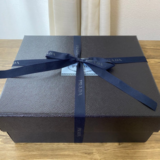 値下げ【新品未使用箱付き】プラダ ポーチ