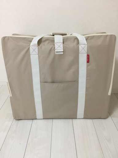 ファルスカ　コンパクトベッド