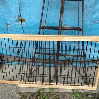 犬ゲージ大２つあります