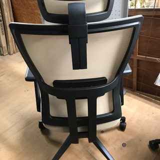 オフィスチェア 肘付 ヘッドレスト付 未使用品
