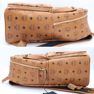 MCM/スタッズレザー バックパック》Sランク 新品、未使用品 袋 冊子