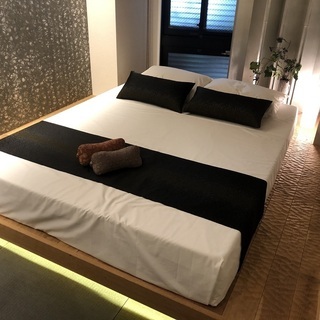 ～【入荷連絡】～  シモンズ キングサイズベッド クイーンサイズマットレス マンションモデルルームより 