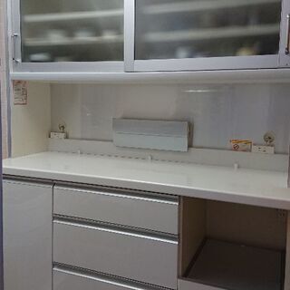 【無料】パモウナ 食器棚(レンジボード) ホワイト系 高さ180...