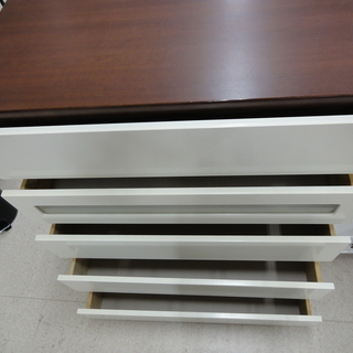 5段チェスト タンス ブラウン×ホワイト【ユーズドユーズ名古屋天白店】 5段チェスト タンス ブラウン×ホワイト【ユーズドユーズ名古屋天白店】