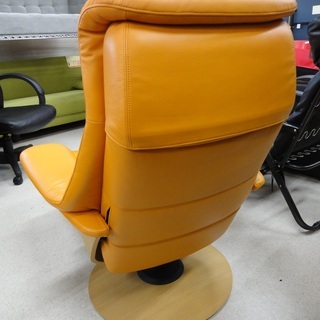 カリモク ザ・ファースト リクライニングチェア オットマン付 オレンジ【ユーズドユーズ名古屋天白店】