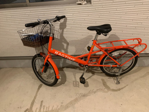 自転車　お洒落　オレンジ