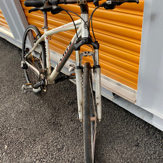 ☆超特価☆JAMISのオシャレなクロスバイクが新車の半額以下！ 中古  