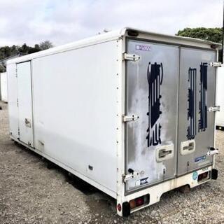 (値下げしました！)【内寸高さあり】【3t車でも配送可】 コンテナ 長さ約445cm×幅207cm×高さ250cmくらい 棚付き 2スペース 匝瑳市発 配送可  30603 値下げしました！)【内寸高さあり】【3t車でも配送可】 コンテナ 長さ