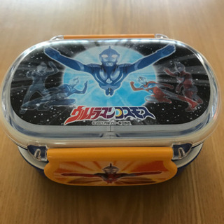 取引中　ウルトラマンコスモス　お弁当箱　未使用