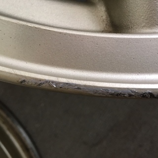 中古 RSワタナベ　エイトスポーク F8F　17インチ　7.0ｊ　オフセット +40　PCD 114.3　５穴 　ゴールドメタリック