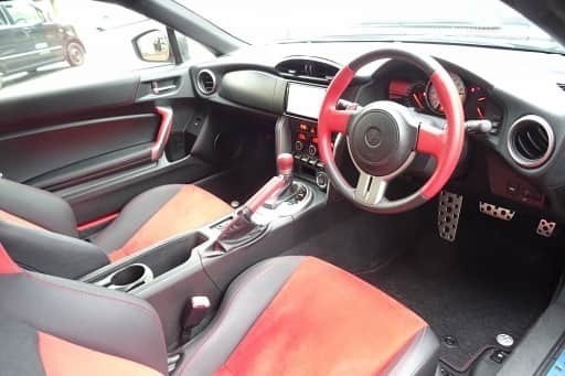 即日発送 スポーツカーといえば何を思い浮かべますか 赤がお似合いの86