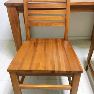 美品　SCANTEAKのダイニングテーブルとチェアー4脚