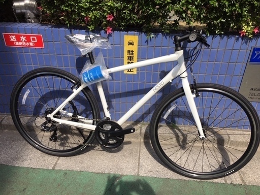 キャッシュレス決済５％還元【アウトレット・クロスバイク】ホダカ  NESTO VACANZE1　480mm　ホワイト　現品限り