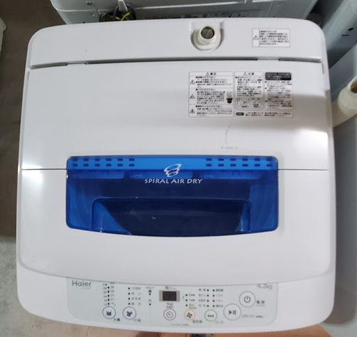 【送料無料・設置無料サービス有り】洗濯機 Haier JW-K42H 中古