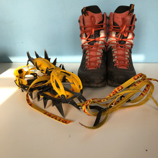 グリベルG12ニューマチックアイゼンとHANWAG冬登山靴セット