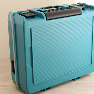 中古美品 makita マキタ 充電式インパクトレンチ TW300DZ 18V 本体 + 純正ケース(D3544Ymwx)