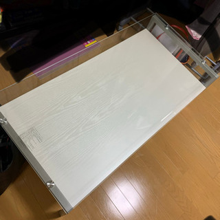 ガラス　テーブル