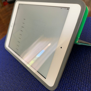 iPad mini 3 64GB (au) simカードなし(直接取引、または郵送代引きで)