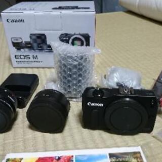 Canon EOS M ダブルレンズキット カメラ