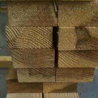 木材厚さ30mmの杉2種類