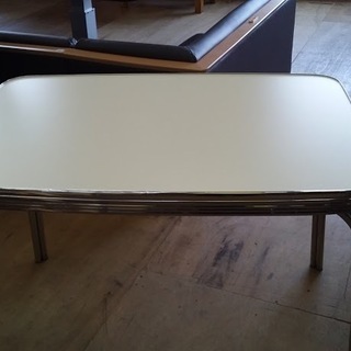 【店舗同時販売中】　コカコーラ　ダイナーテーブル　大人気商品-20インチ『値下げ有り』