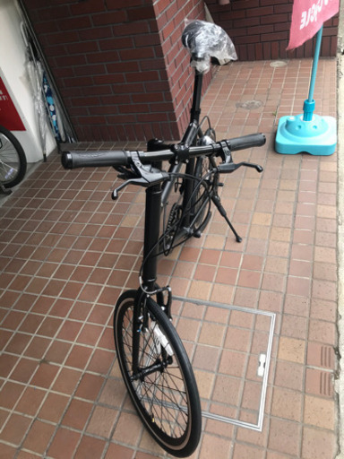 ★新車★20インチ　ミニベロ　アルミフレーム　外装７段変速　ブラック