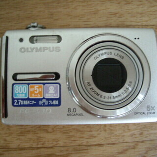 (引き取り決まりました)デジタルカメラ　OLYMPUS FE-330
