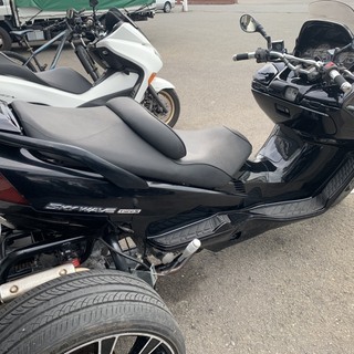 国産スズキスカイウェーブトライク250