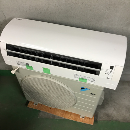 A17【工事費用込み】DAIKIN 6畳用エアコン F22UTES-W