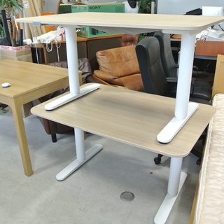 イケア ベカント 電動昇降式デスク 22727。作業台などに！